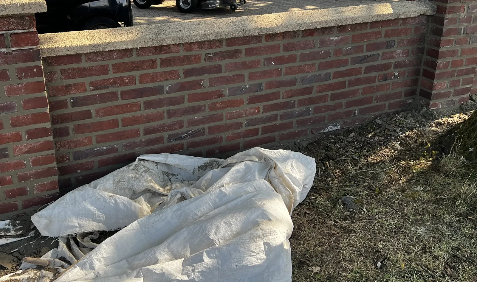 Gartenmauer aus Klinker in Münster-Handorf nach der Fugensanierung